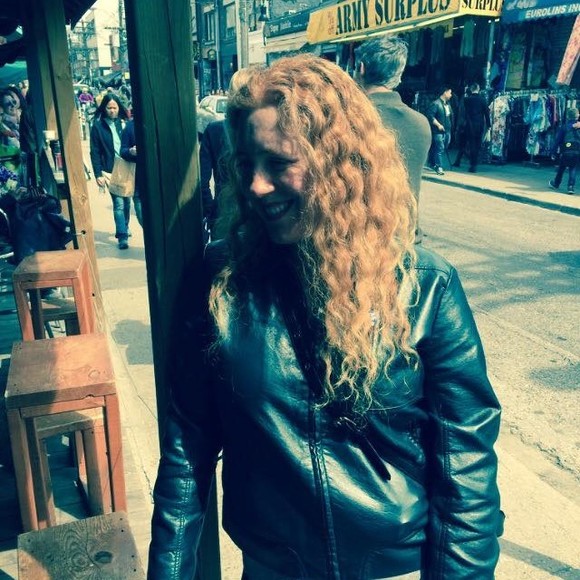 Meet your Posher, Rebecca - Picture 1 of 1